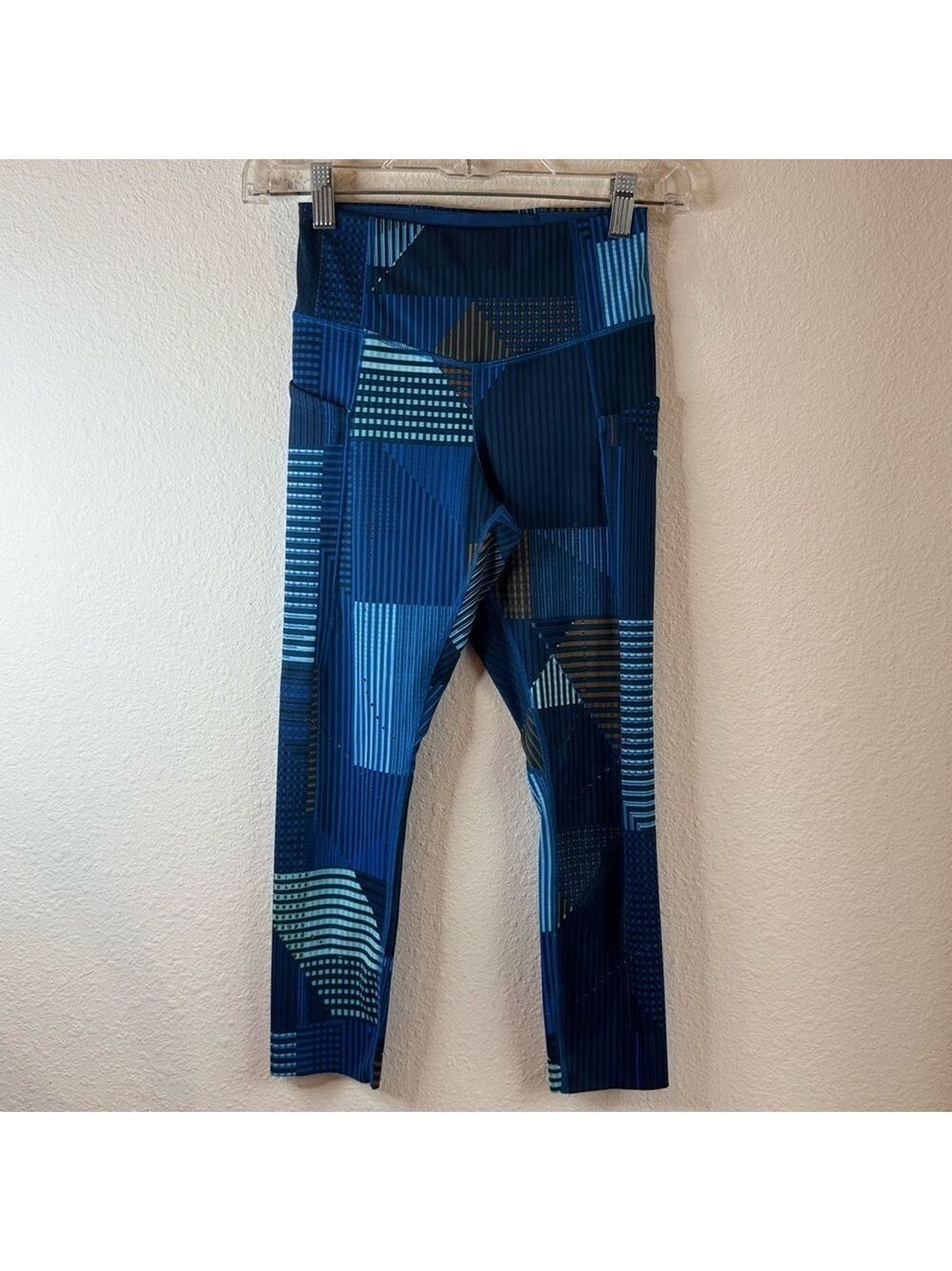 BROOKS RUNNING ‘Method’ Vented Tights - Picture 6 of 16